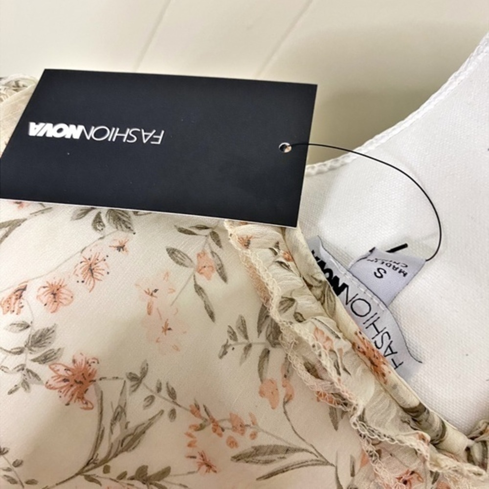 Fashion Nova Summer Date Mini Dress - Ivory/Combo NWT - Picture 3 of 16